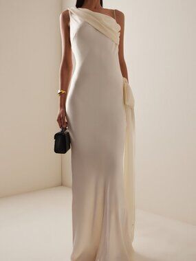 ISO Arcina Ori Helena Chiffon-Detailed Gown SIZE SMALL OR MEDIUM